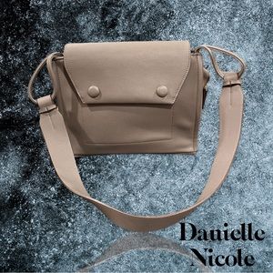 Danielle Nicole Grey AMIE SATCHELS